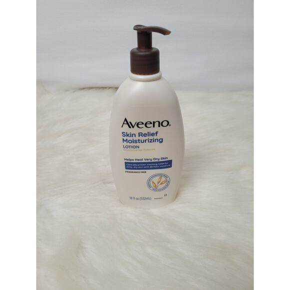 Aveeno Skin Relief Moisturizing Lotion for Sensitive Very Dry Skin 18 fl. oz 1PK - Picture 4 of 4